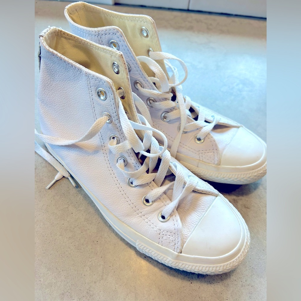 Nike White Leather High Top Sneakers
